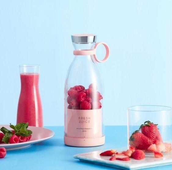 FreshBlend™ Portable Mini Juice Blender